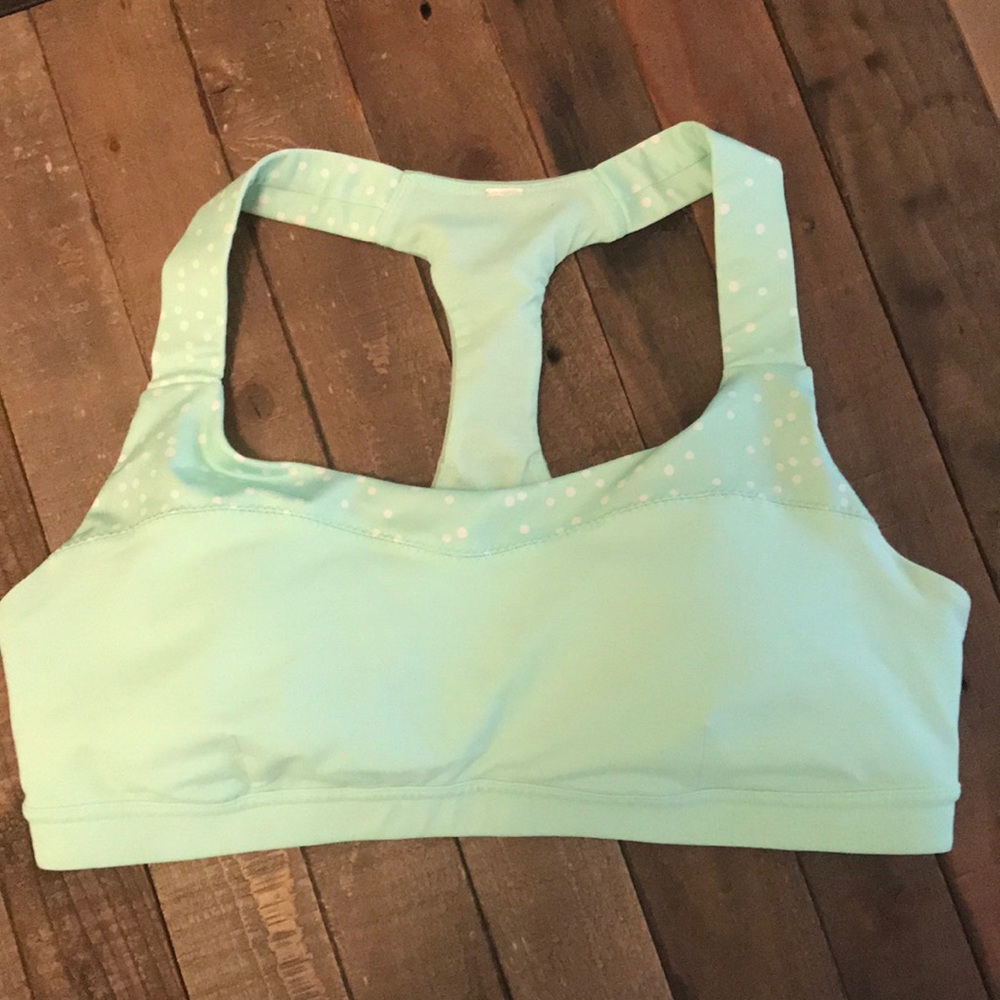 Lululemon size 10 sports bra
